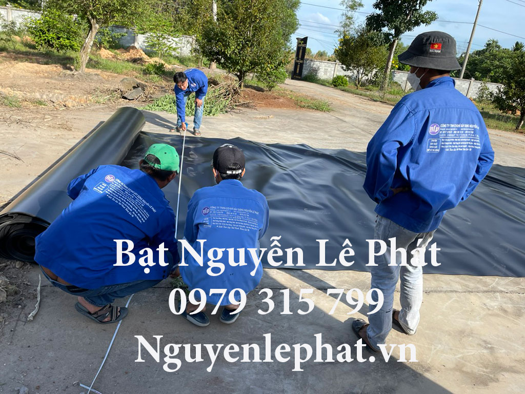 bat nhua hdpe chua muoc ao ho
