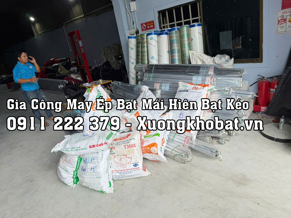Cung cấp bạt xếp phụ kiện mái che